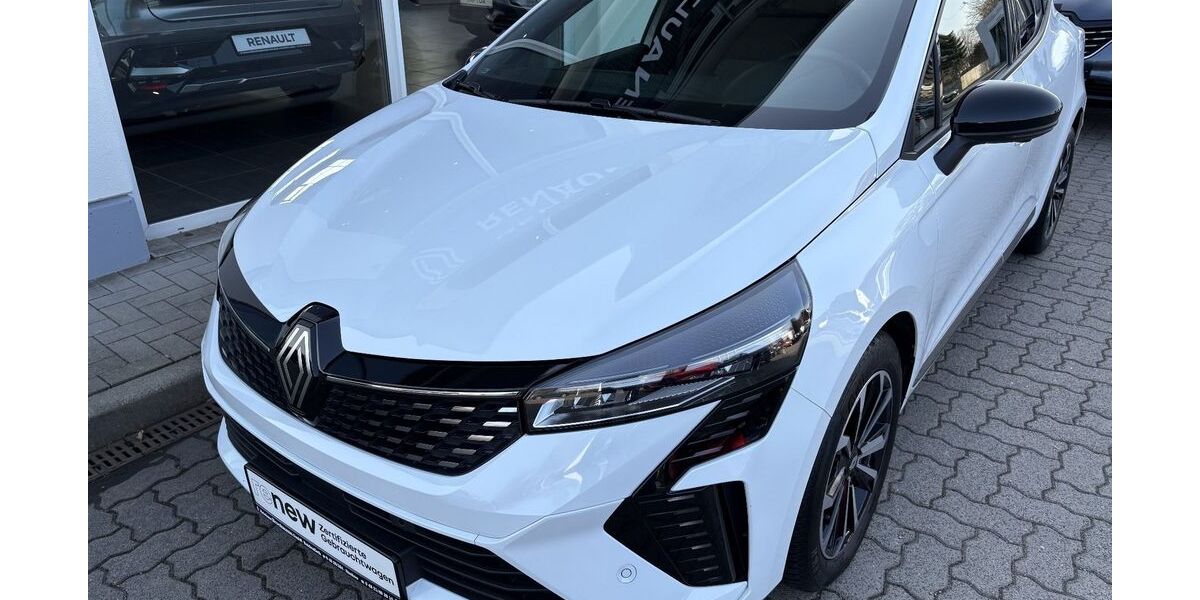 Renault Clio 17.300 km 18.200 &euro; Beidenfleth 25573