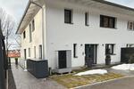Doppelhaushälfte Lauf an der Pegnitz - 9 Zimmer, 191 m&sup2;, 1.900&euro; | Angebot:25204857