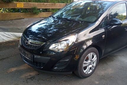 Opel Corsa 129.625 km 3.990 &euro; Selbitz 95152