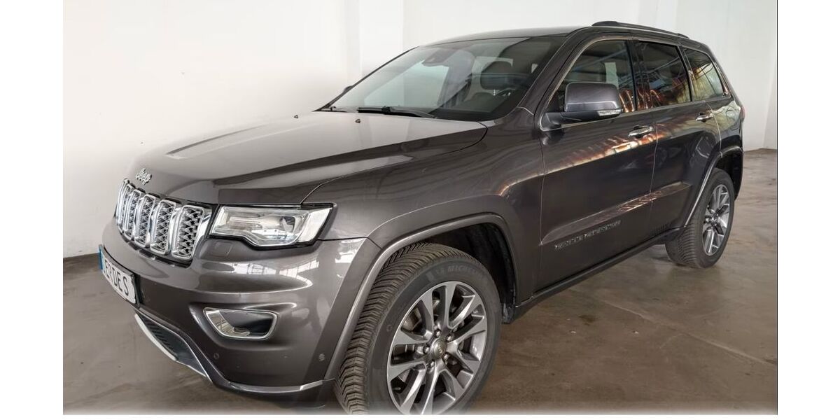 Jeep Grand Cherokee 165.000 km 22.000 &euro; Delmenhorst 27751