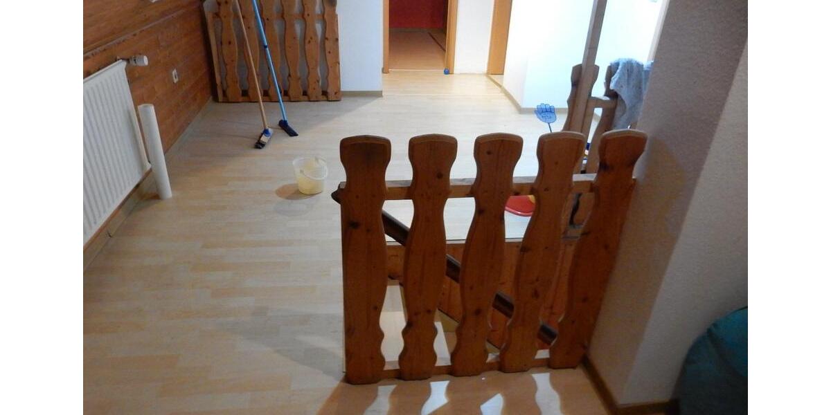 Einfamilienhaus Homberg (Efze) - 4 Zimmer, 151 m&sup2;, 189.000&euro; | Angebot:27118212