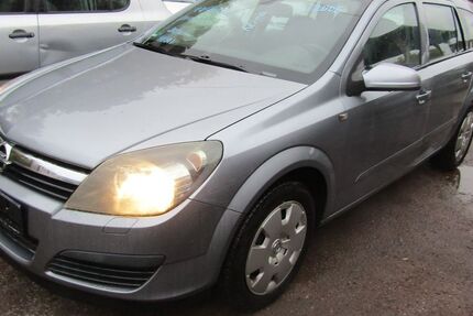 Opel Astra 209.416 km 990 € Halle 06130