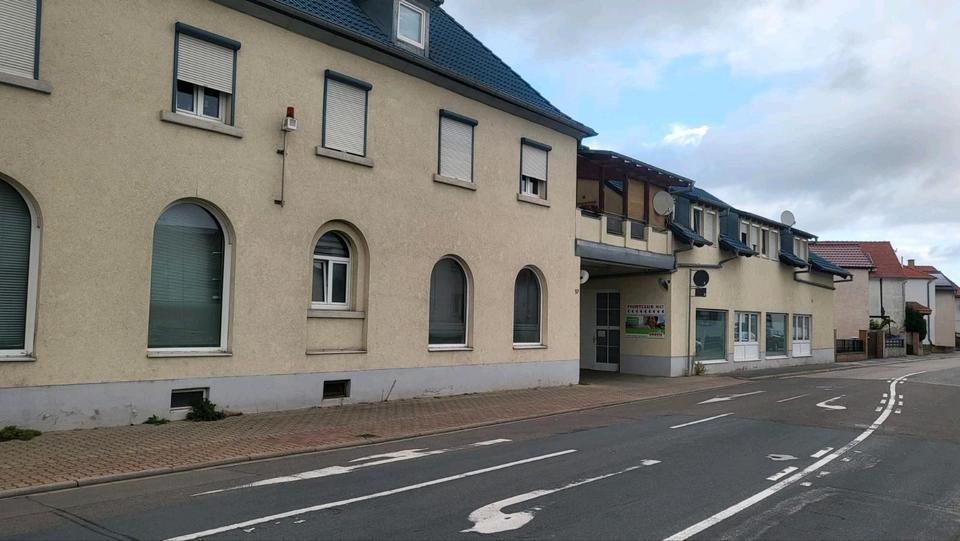 Hassloch Lachenerweg 57, Büro und Lager Fläche zimmer