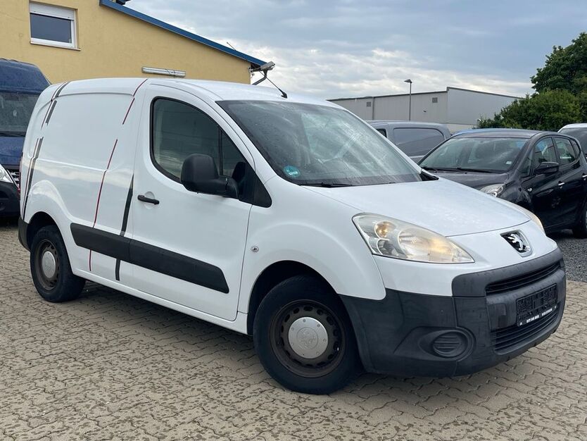 Peugeot Partner 188.027 km 3.400 € Bad Harzburg 38667