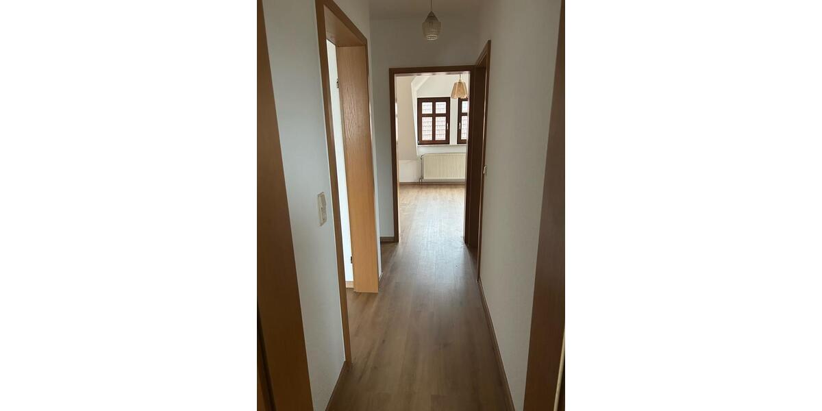 Dachgeschoßwohnung Lauterbach (Hessen) - 2 Zimmer, 48 m&sup2;, 410&euro; | Angebot:26406494