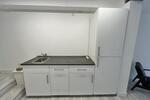 Modernes Studio mit ArbeitsZimmer und Garten
