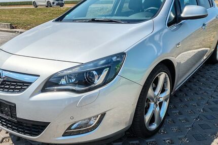 Opel Astra 115.000 km 4.990 &euro; Moorenweis 82272