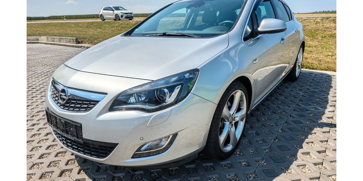 Opel Astra 115.000 km 4.990 &euro; Moorenweis 82272