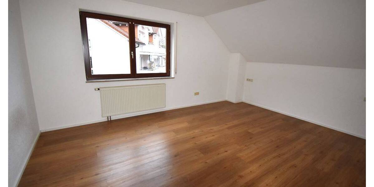 Mehrfamilienhaus, Wohnhaus Laufenburg (Baden) Grunholz - 6 Zimmer, 155 m&sup2;, 595.000&euro; | Angebot:25983379