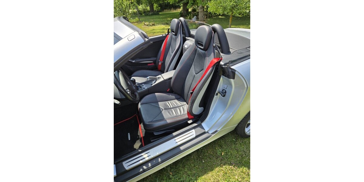 Mercedes-Benz SLK 200 140.000 km 8.200 &euro; Schefflenz 74850