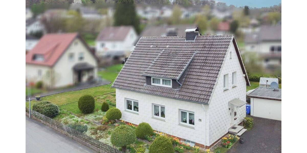 Einfamilienhaus Bad Driburg Siebenstern - 7 Zimmer, 175.000&euro; | Angebot:26275612