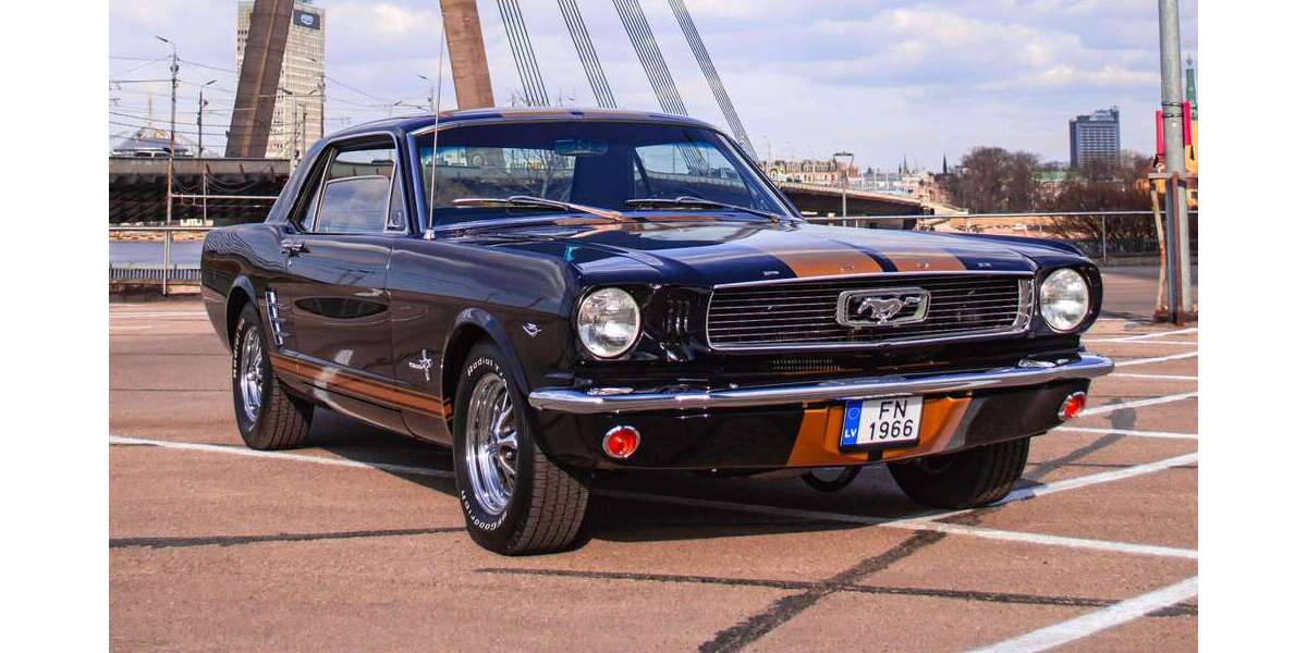 Ford Mustang 55.000 km 44.900 &euro; Brigachtal 78086