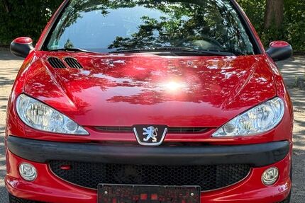 Peugeot 206 209.000 km 1.700 &euro; Freiburg 79108
