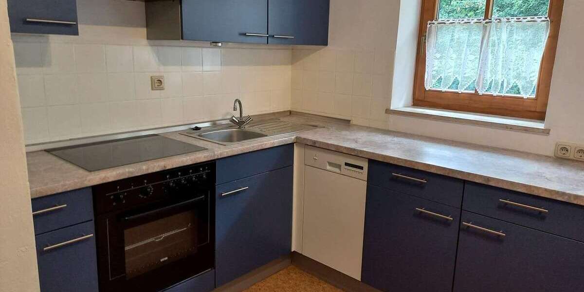 Etagenwohnung Schrobenhausen - 2 Zimmer, 61 m&sup2;, 560&euro; | Angebot:27080622