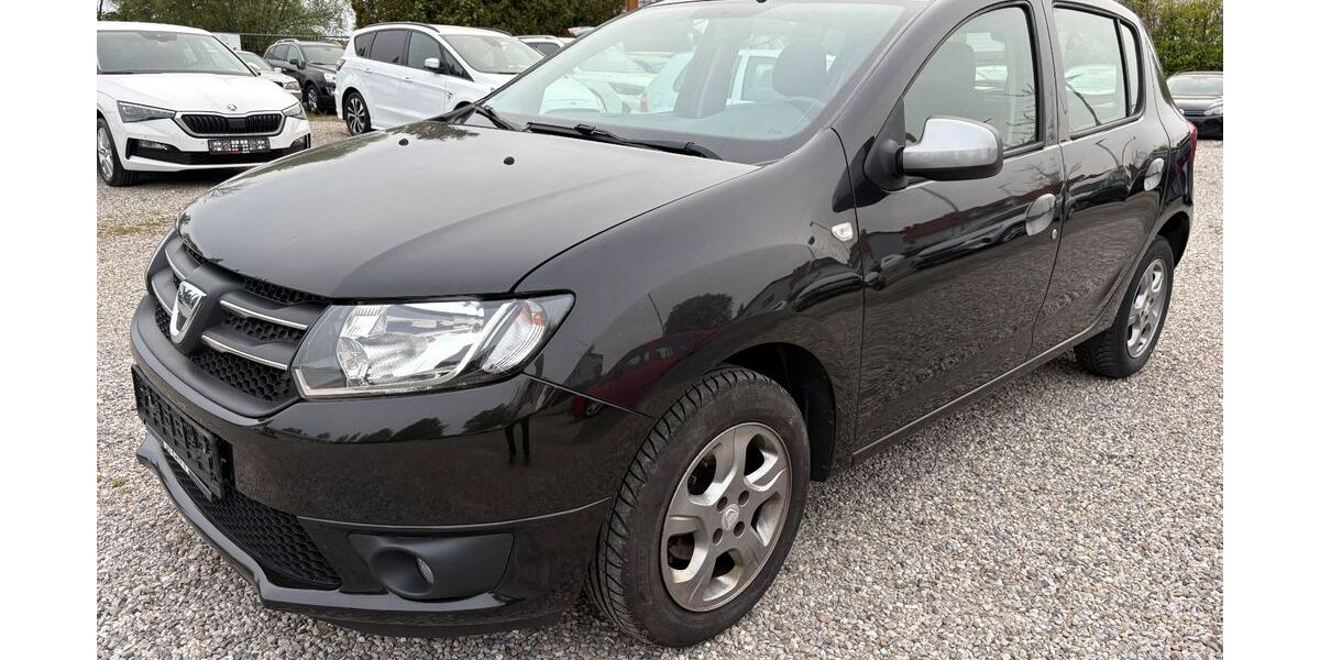 Dacia Sandero 137.000 km 4.250 &euro; Puchheim 82178