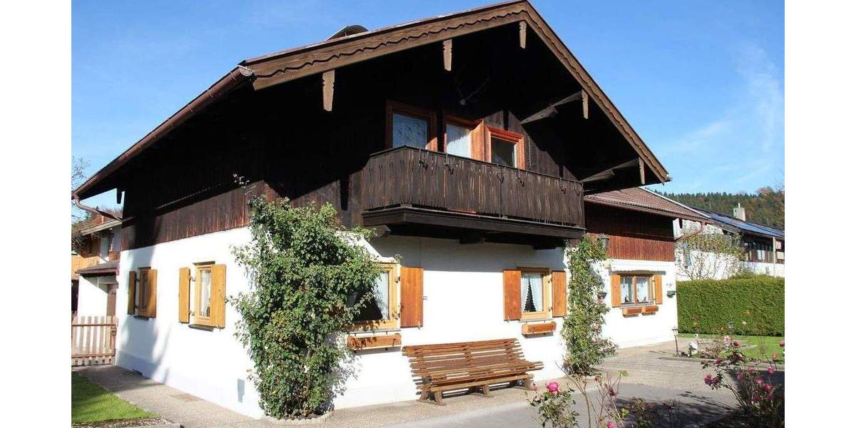 Einfamilienhaus Hausham - 8 Zimmer, 162 m&sup2;, 920.000&euro; | Angebot:25657515