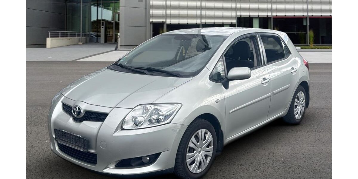 Toyota Auris 150.722 km 3.490 &euro; Neitersen 57638