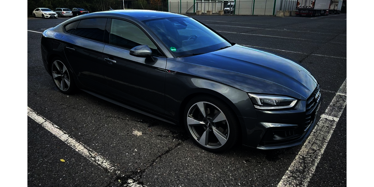 Audi A5 99.890 km 22.999 &euro; Dortmund 44265