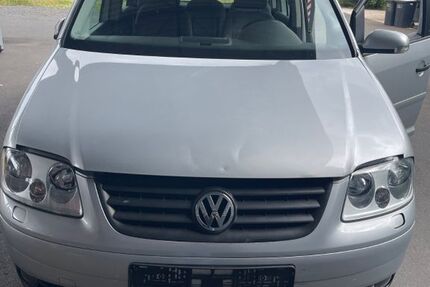 VW Touran 103.000 km 4.799 &euro; Ahnatal 34292