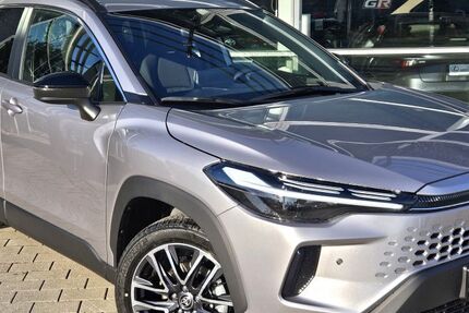 Toyota Corolla Cross 8.000 km 35.990 &euro; Stadtbergen 86391