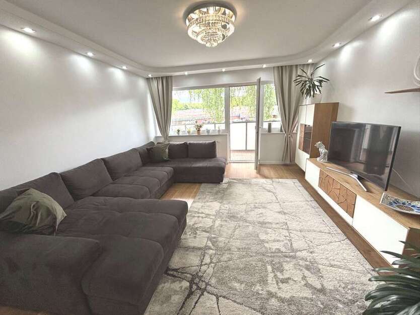 Wohnung zum Kaufen in Mönchengladbach 249.000 € 97.35 m²