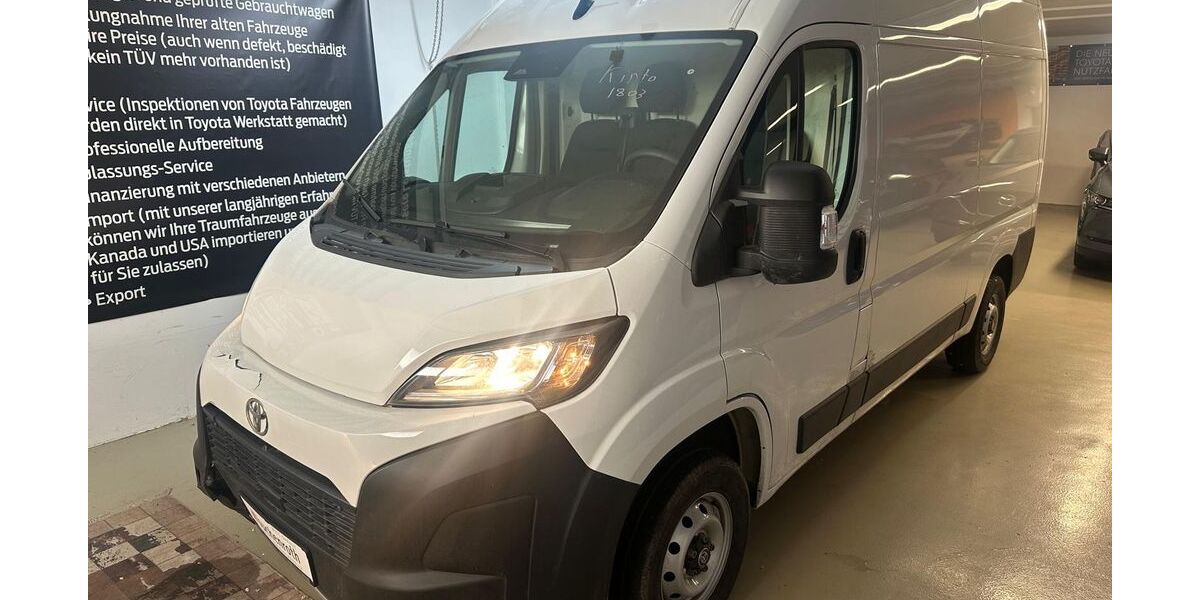 Toyota Proace Max 17.452 km 23.590 &euro; LEONBERG 71229