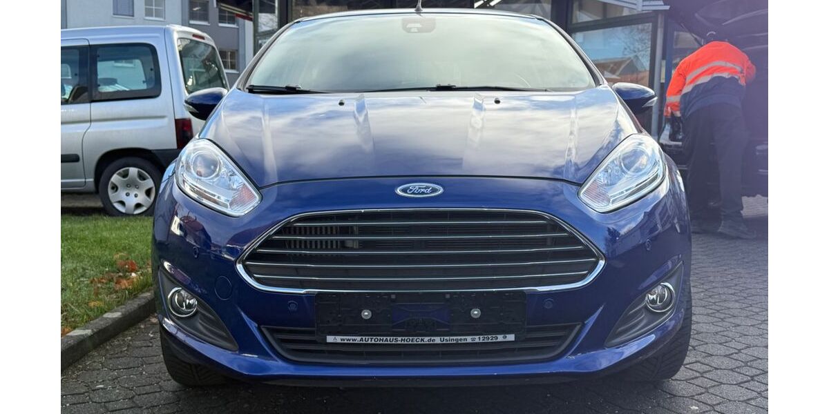 Ford Fiesta 22.348 km 9.999 &euro; Kelkheim 65779