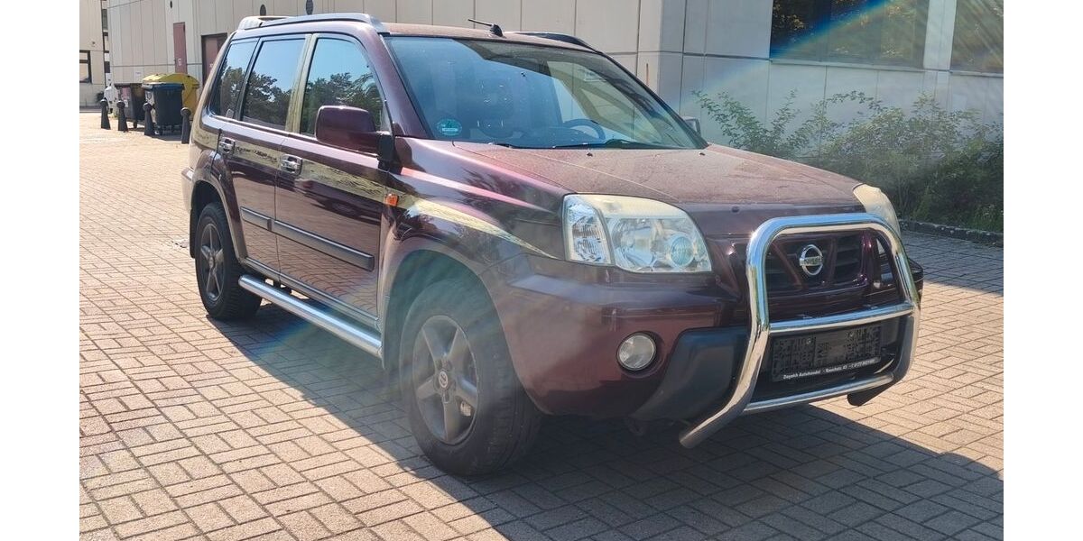 Nissan X-Trail 210.783 km 999 &euro; Berlin 12349