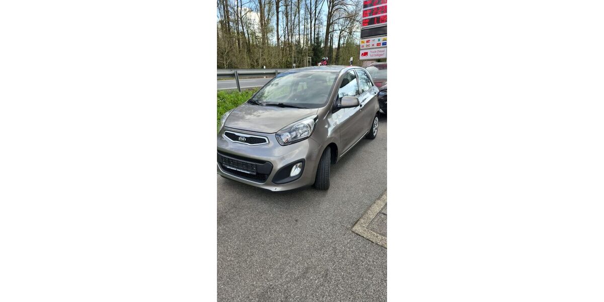 Kia Picanto 158.000 km 3.200 &euro; Kronach 96317