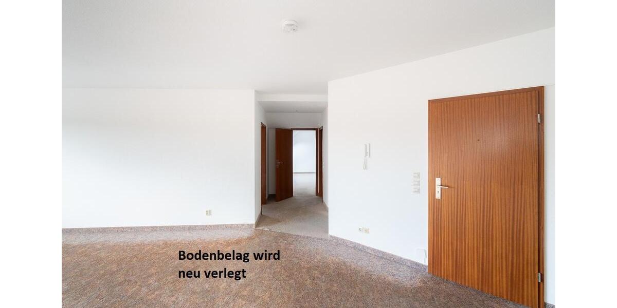 Moderne Dachgeschosswohnung mit sonnigem Westbalkon in zentraler Lage von Pulsnitz 4 zimmer