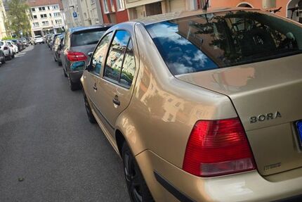 VW Bora 142.000 km 3.300 &euro; Kassel 34117