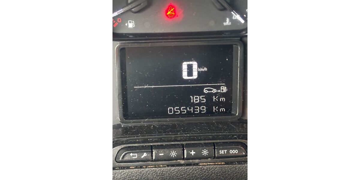 Toyota Proace City 55.500 km 14.500 &euro; Krefeld 47809