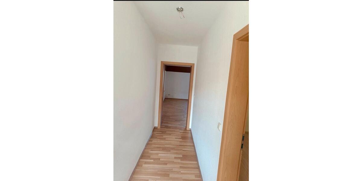 Erdgeschoßwohnung Stadtilm - 3 Zimmer, 68 m&sup2;, 405&euro; | Angebot:26361227