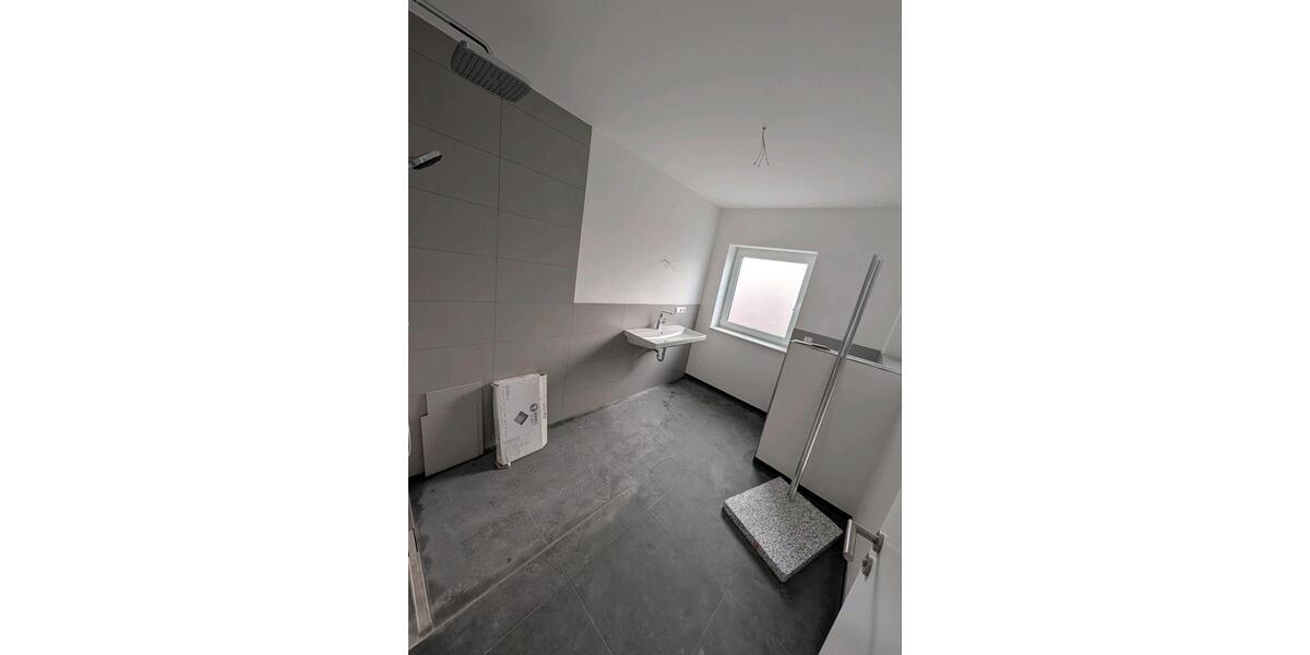 Etagenwohnung Winsen (Aller) - 3 Zimmer, 86 m&sup2;, 1.050&euro; | Angebot:25790293