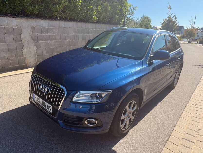 Audi Q5 142.000 km 12.700 € Riedbach OT Humprechtshausen 97519