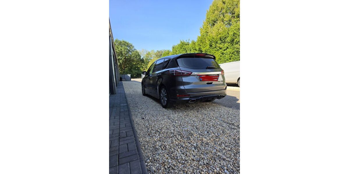 Ford S-Max 193.063 km 15.900 &euro; Krefeld 47805