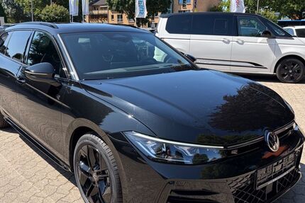 VW Passat Variant 2.150 km 42.780 &euro; Flensburg-Weiche 24941