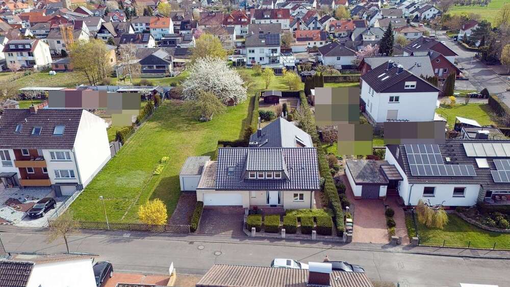 Einfamilienhaus Baunatal - 5 Zimmer, 175 m&sup2;, 625.000&euro; | Angebot:26446861