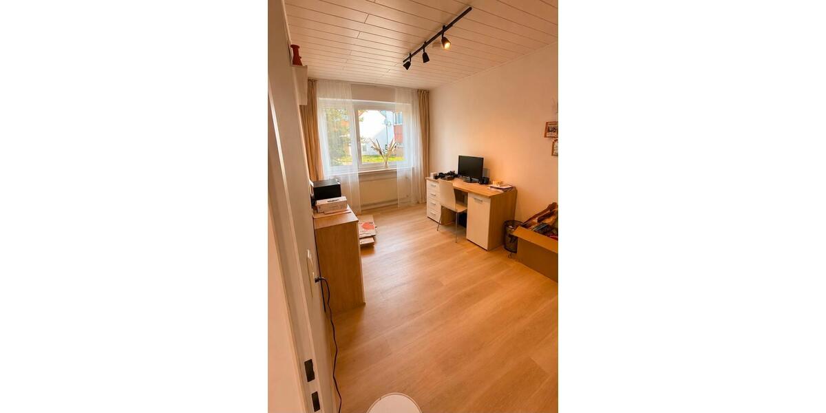 Einfamilienhaus Breuna - 6 Zimmer, 206 m&sup2;, 295.000&euro; | Angebot:26856081