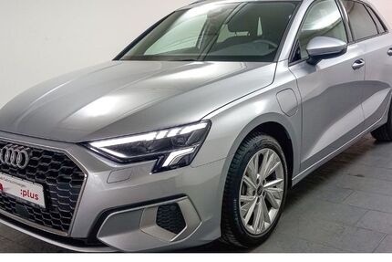 Audi A3 19.000 km 29.400 € Haag bei München 83527