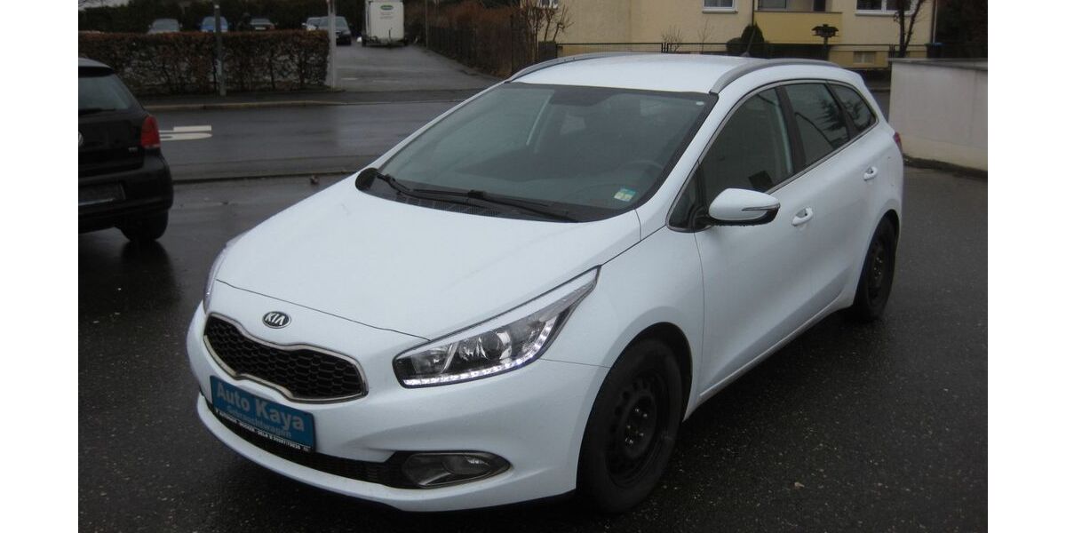 Kia ceed / Ceed 127.000 km 4.990 &euro; Weiden 92637