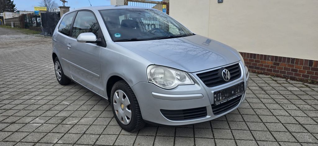 VW Polo 180.000 km 1.490 &euro; Leipzig - Ost 04328
