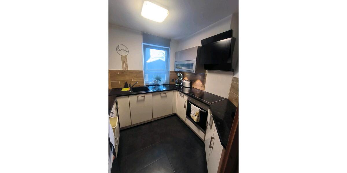 Erdgeschoßwohnung Sachsenheim - 4.5 Zimmer, 88 m&sup2;, 429.000&euro; | Angebot:25561101