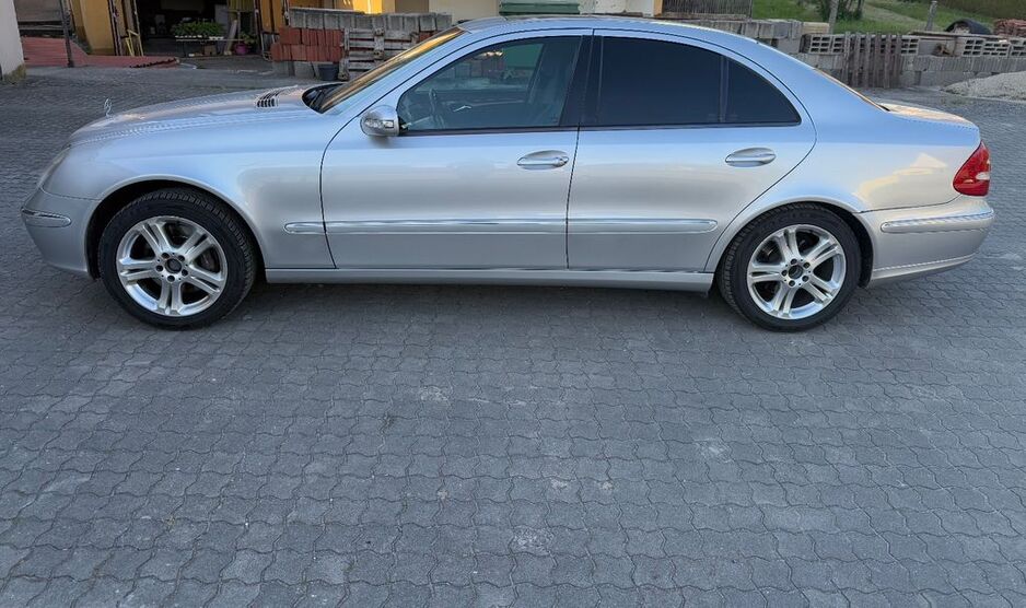 Mercedes-Benz E 500 227.000 km 3.500 € Dentlein 91599