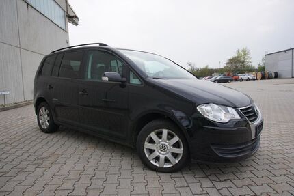 VW Touran 138.414 km 4.950 &euro; Parkstetten 94365
