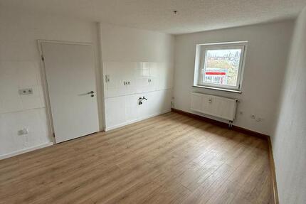 Wohnung Hof Neuhof - 2 Zimmer, 65 m&sup2;, 500&euro; | Angebot:26423269