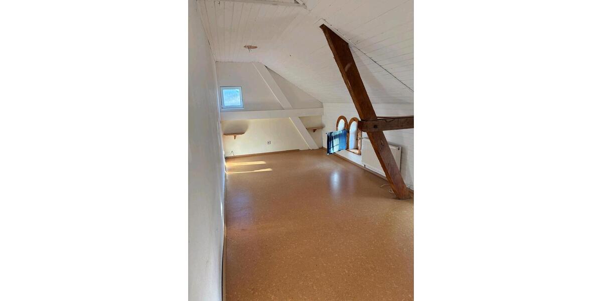 Etagenwohnung Fehrbellin - 5 Zimmer, 180 m&sup2;, 300.000&euro; | Angebot:26521782