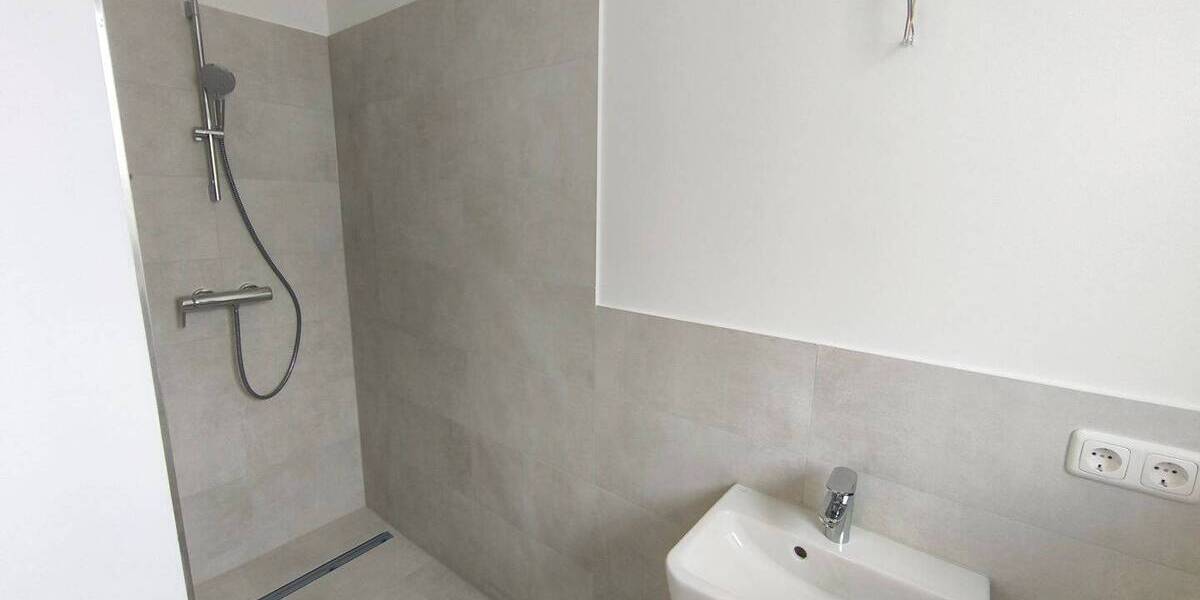 Doppelhaushälfte Seestermühe - 4 Zimmer, 105 m&sup2;, 1.700&euro; | Angebot:26714100