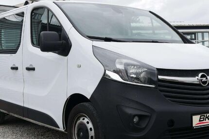 Opel Vivaro 332.300 km 8.490 € Königsbrunn 86343