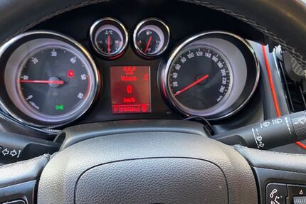 Opel Zafira Tourer 118.700 km 9.200 &euro; München 80995